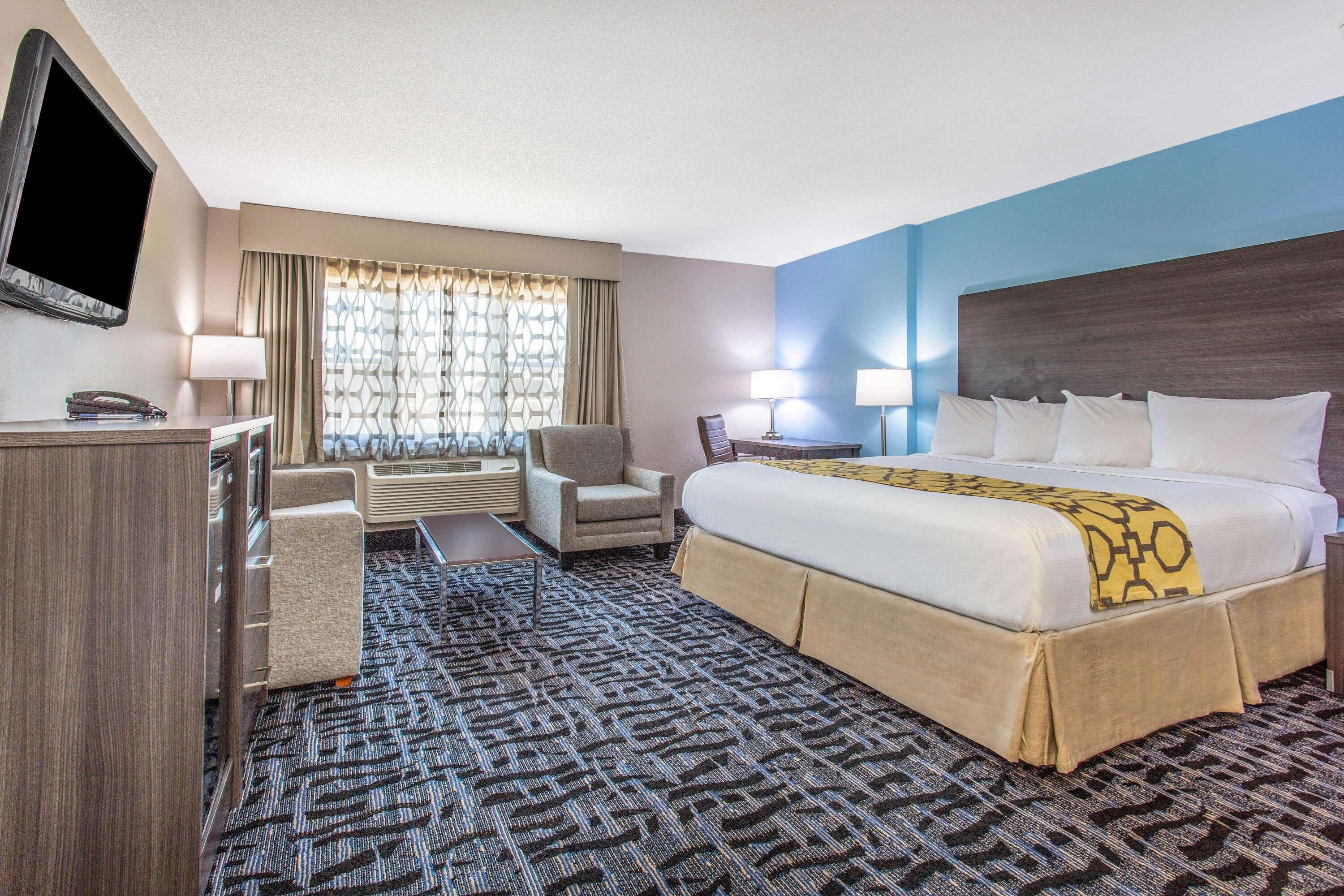 Hotel Baymont By Wyndham Joliet Extérieur photo