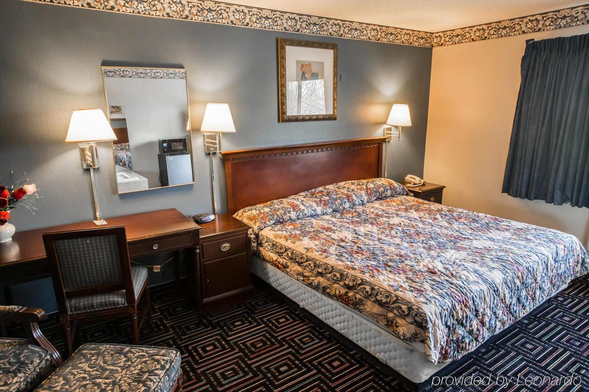 Hotel Baymont By Wyndham Joliet Extérieur photo